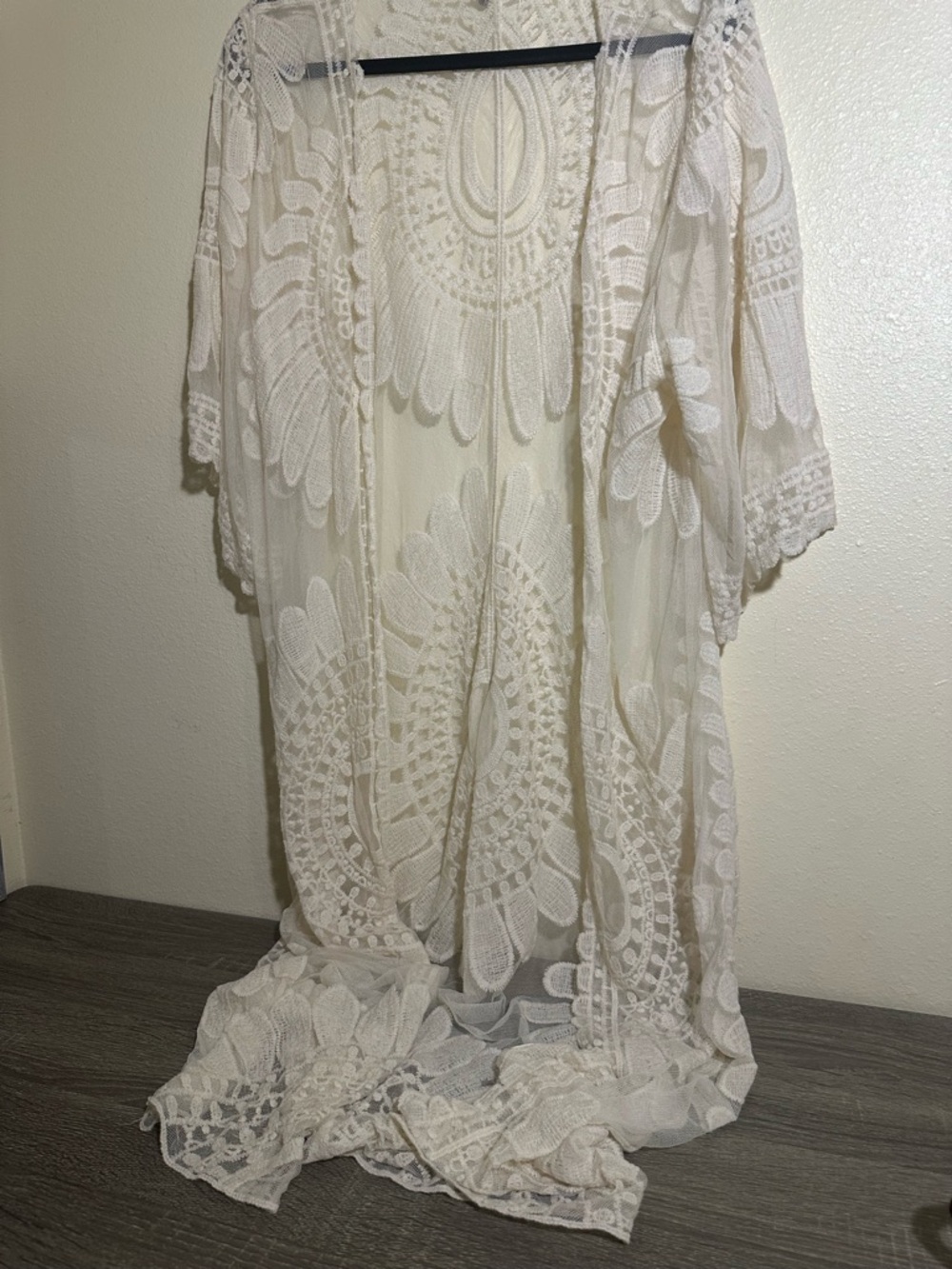 Rebellion Cream Crochet Lace Kimono, women size large, long